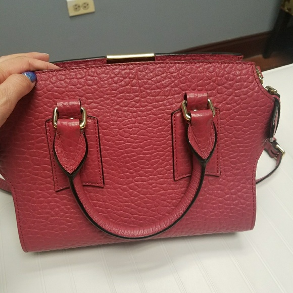 Small Burberry Clifford red - Picture 2 of 8